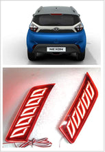 Load image into Gallery viewer, Blue tata nexon with pair of reflector brake light