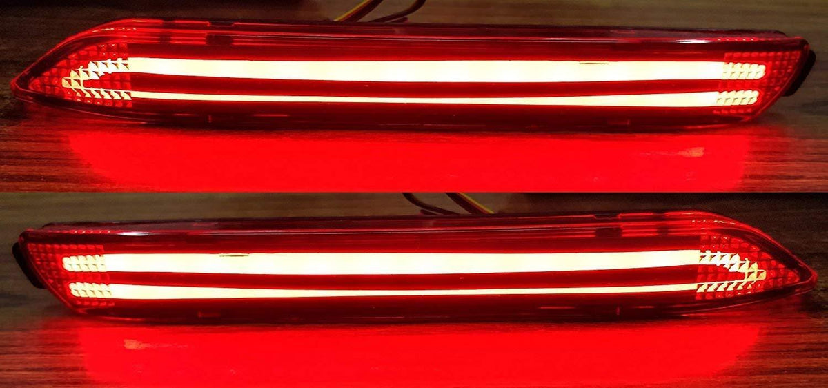 Reflector brake light for toyota innova 